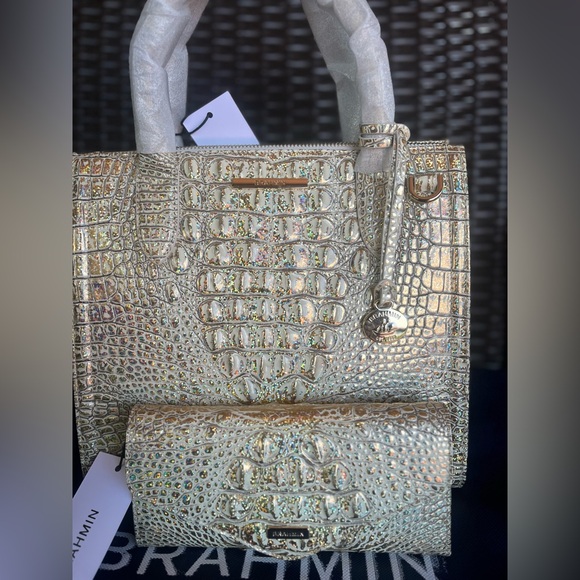 NWT Brahmin SET Small CAROLINE and NWT VERONICA Wallet in HOLOGRAM - Picture 1 of 17